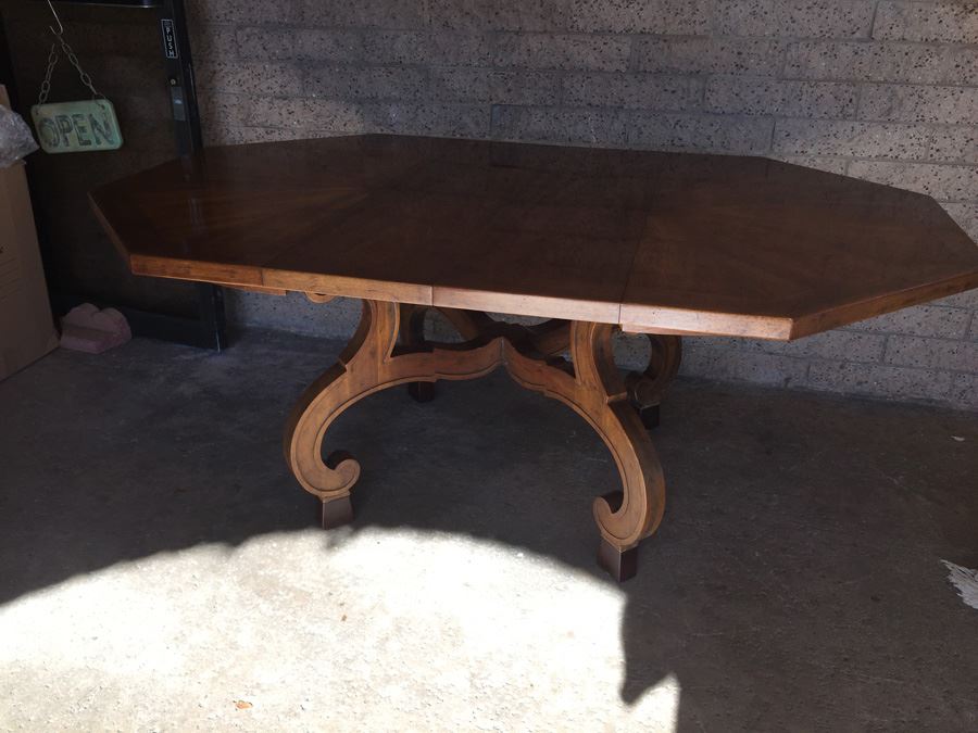 Drexel Dining Table With Two Leaves [Photo 12]