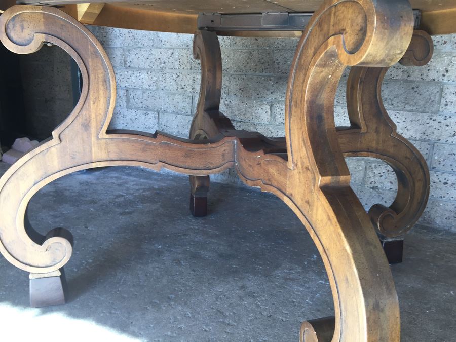 Drexel Dining Table With Two Leaves [Photo 9]