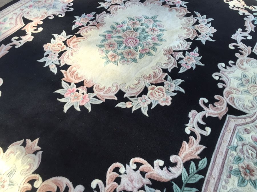 Large Chinese Wool Rug [Photo 2]