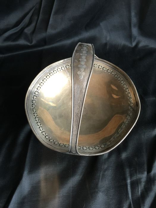 Sterling Silver Footed Bowl With Handle [Photo 4]