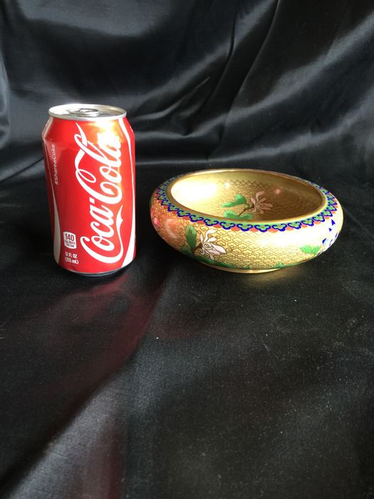 Small Cloisonne Bowl [Photo 1]