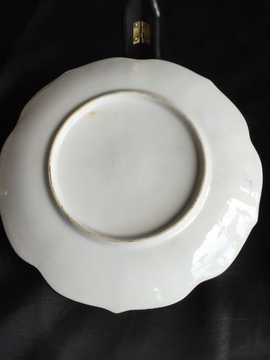 Hand Painted Asian Signed Plate [Photo 3]