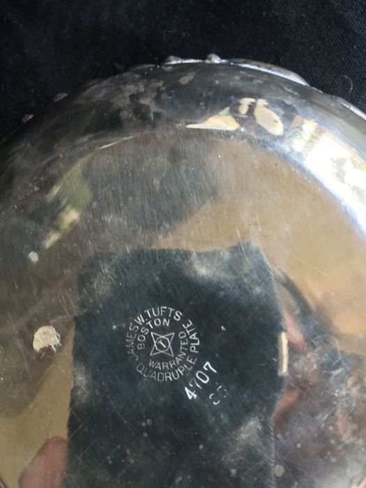 Pair Of Vintage Silverplated Bowls With Handles (James W Tufts) [Photo 8]