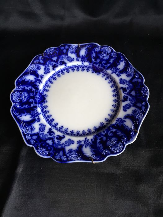 Johnson Bros. Florida England Flow Blue Plate [Photo 1]