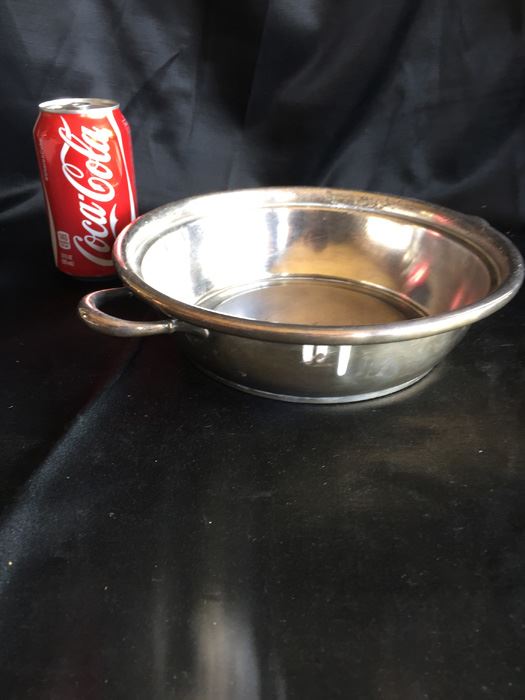 Antique Van Bergh Silverplate Bowl With Handles [Photo 1]