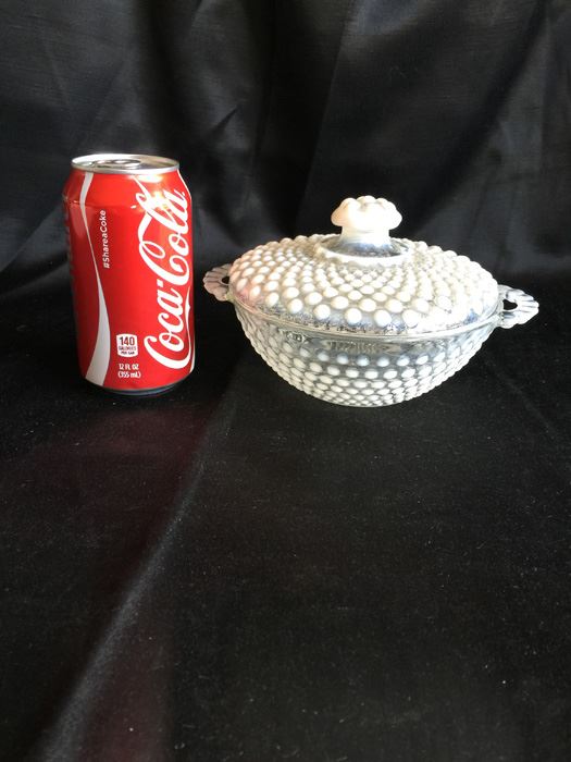 White Hobnail Glass Covered Bowl [Photo 1]