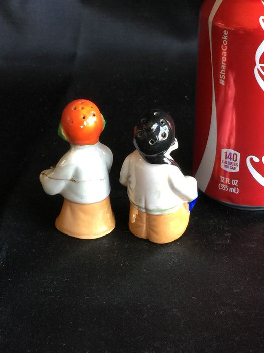 Japanese Salt And Pepper Shakers [Photo 2]