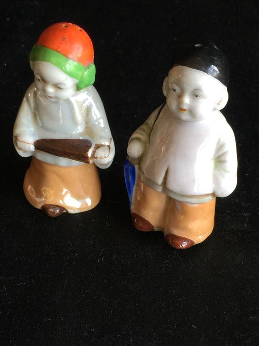 Japanese Salt And Pepper Shakers [Photo 4]